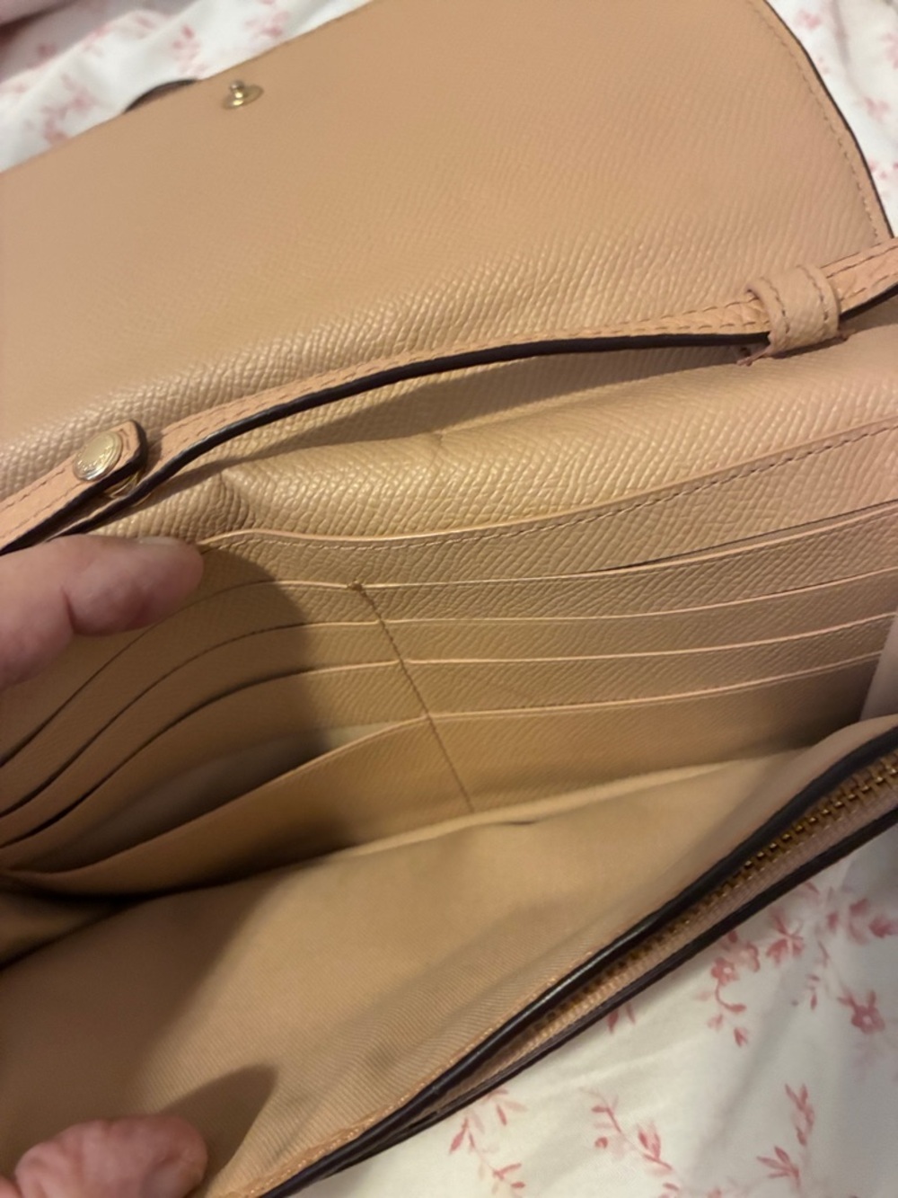 Coach Pebbled‎ Leather Crossbody in Tan Camel - Picture 4 of 10